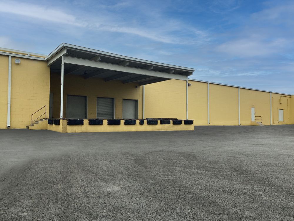 Light Industrial / Large Storage Units Located @ Panama Plaza : 1616 Lisenby Ave, Panama City, FL 32405